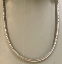 Cargar imagen en el visor de la galería, PERFIL 3015 FLEXIBLE EMPOTRAR TABLA YESO
