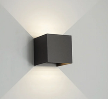 Cargar imagen en el visor de la galería, Lampara LED decorativa pared cubo 10w IP65
